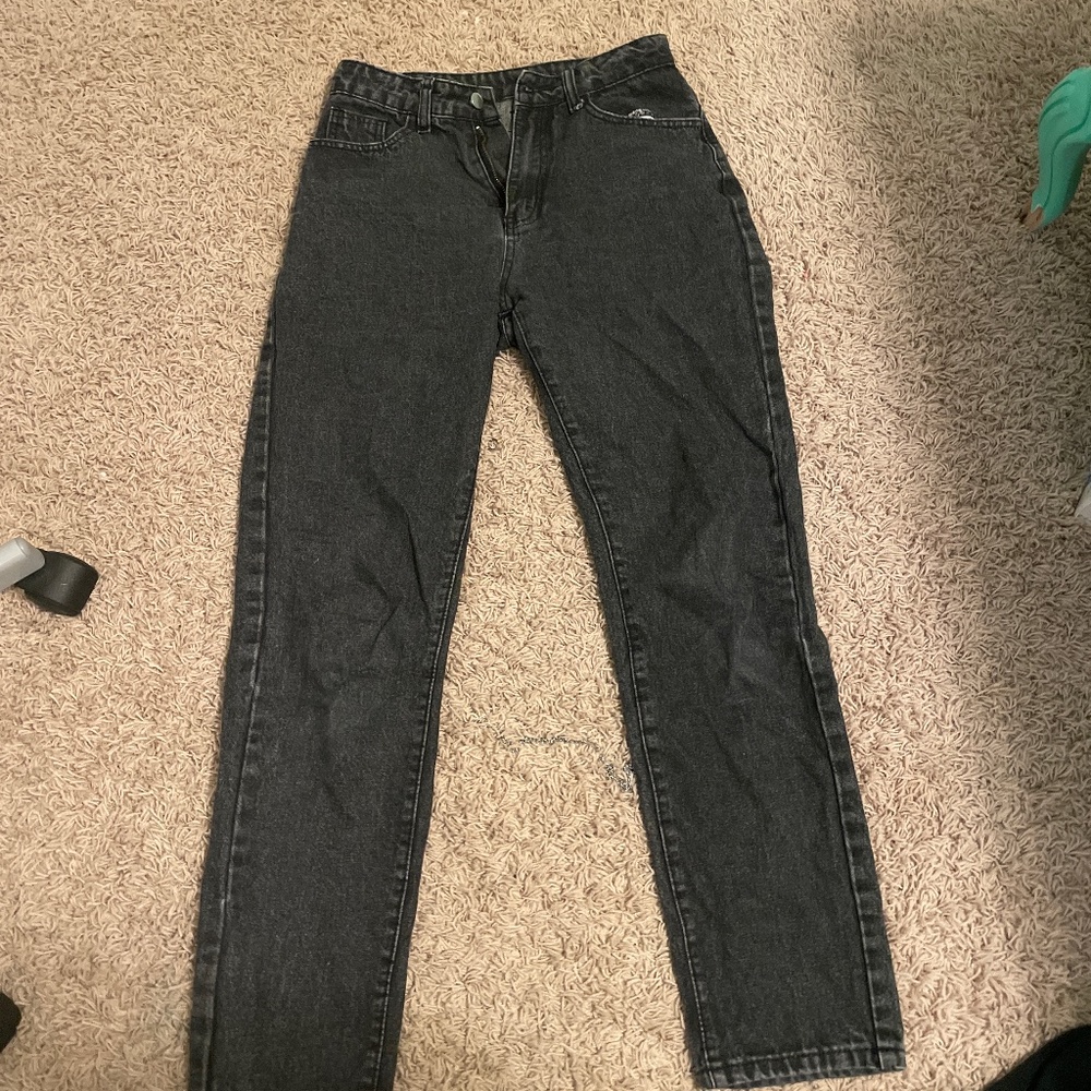 Black Mom Jeans